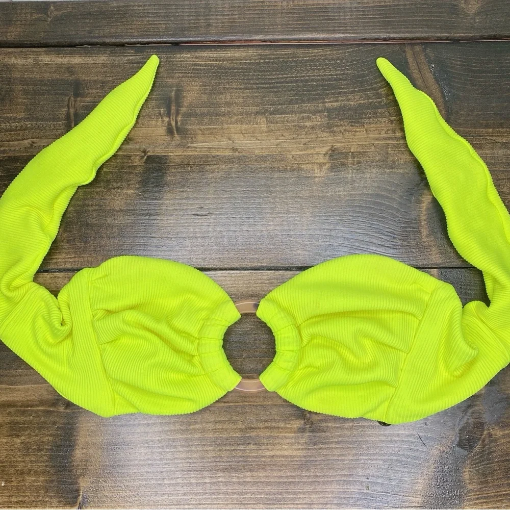 *TOP ONLY* Montce Citron (Neon Yellow) Bandeau Bikini Top with Leopard Ring - Picture 4 of 5